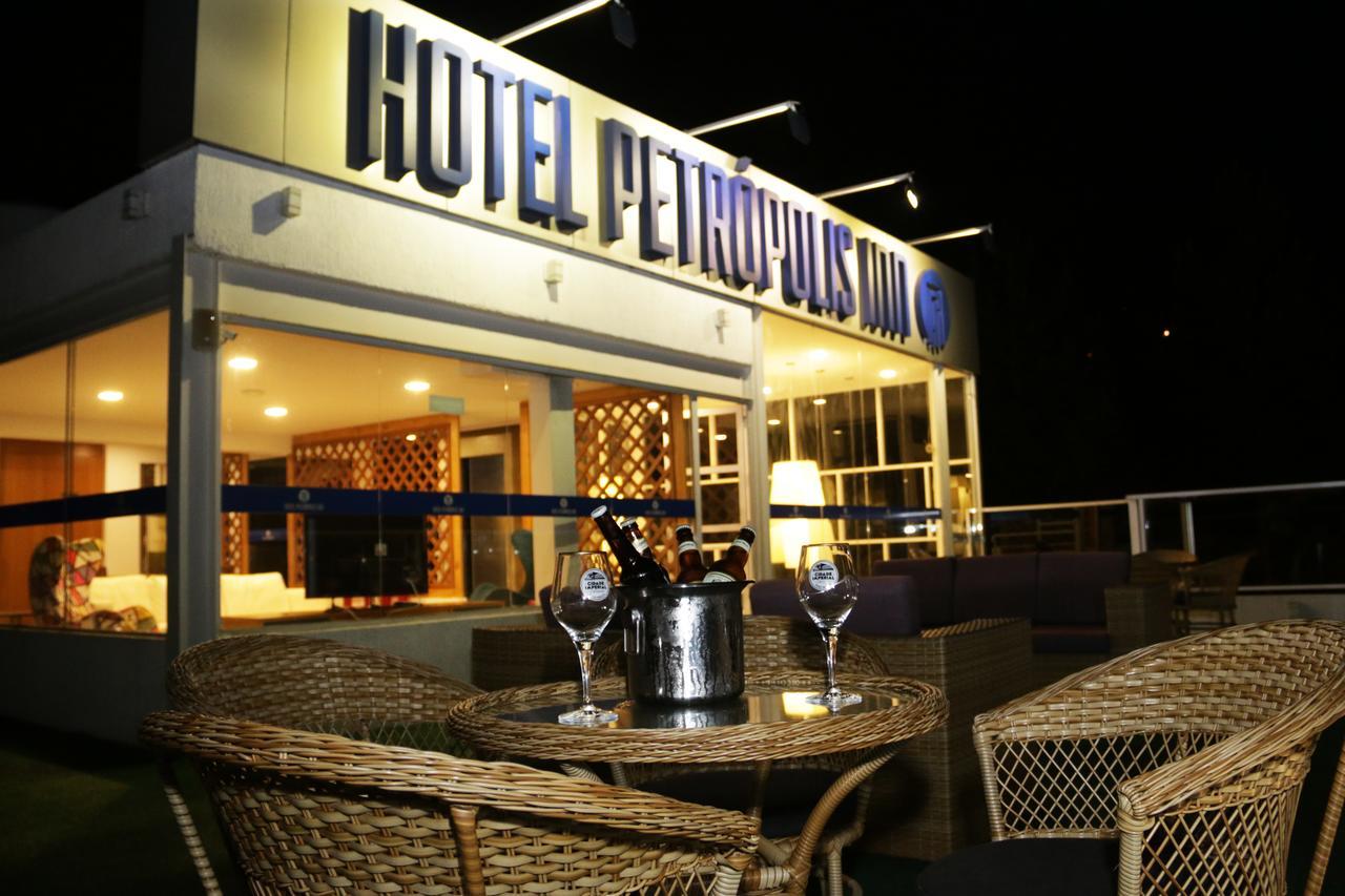 Hotel Petropolis Inn Екстер'єр фото
